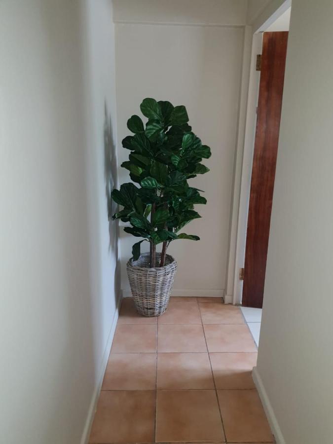 Apartamento Robins Rest George Exterior foto